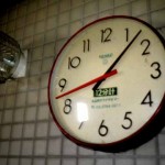 サウナの時計の12分計の見方は？普通より早い、見えない？