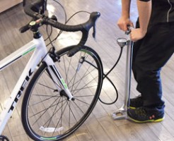 自転車 タイヤ 空気入れ 頻度