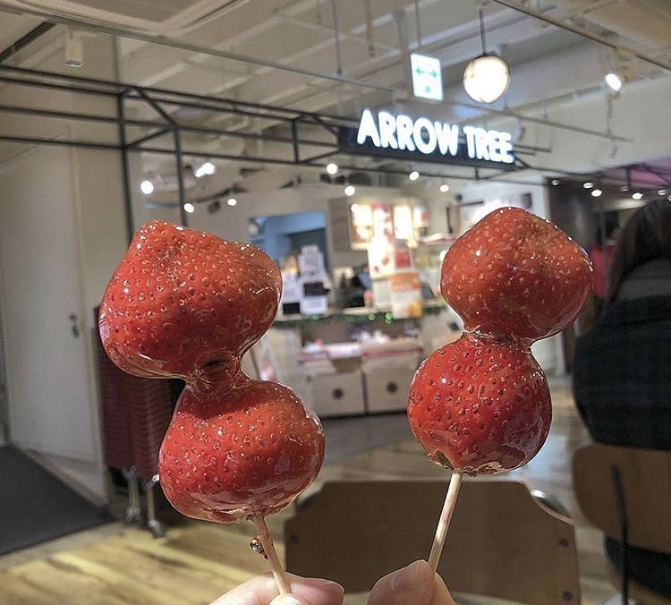 フルーツ飴が売ってる場所はどこ？屋台だと値段は？ お役立ちなんでも情報局