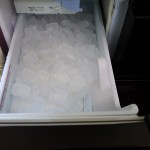 冷蔵庫の製氷機の氷！まずい,汚いという声が多い？